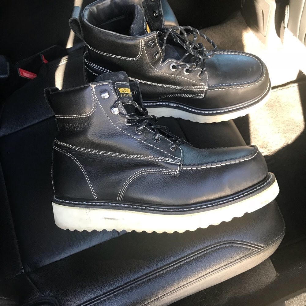 Wolverine boots “steel toe”
